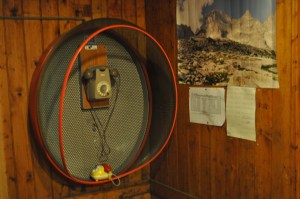 ...ja ihan oikea puhelin!