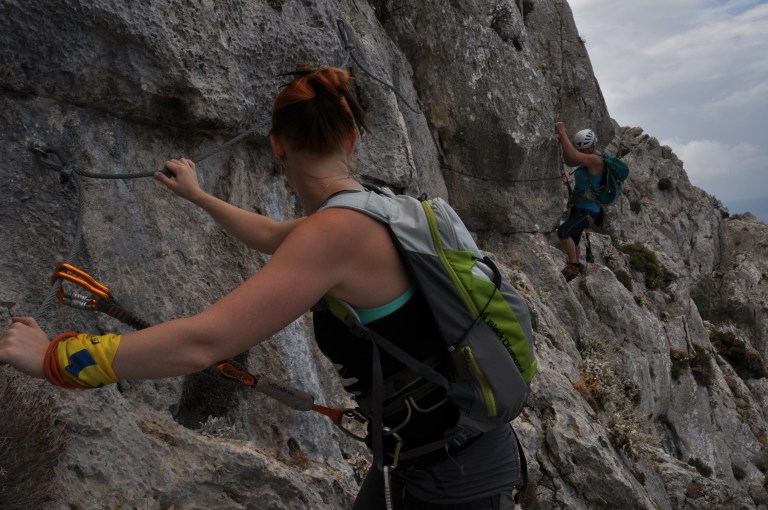 Massourin kylän yläpuolella on todella komea ja ilmava via ferrata!